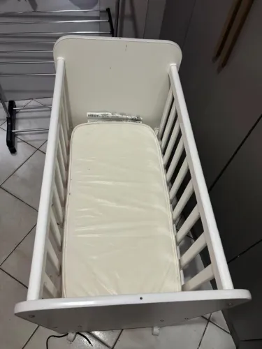 Mini berço usado em ótimo estado