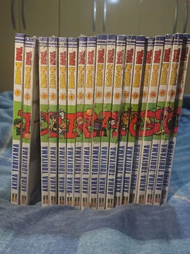 Coleção mangás dragon ball (olhar a observação do anúncio)