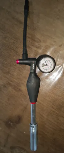 Bomba de alta pressão Zéfal Z Shock 360 psi para suspensões de bicicleta