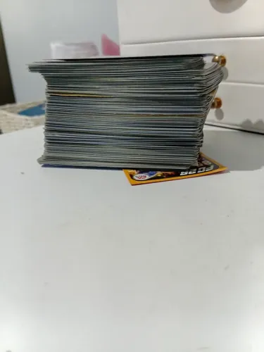 Cartinhas pokémons Combo 163 Cartas, 4 cartas extras