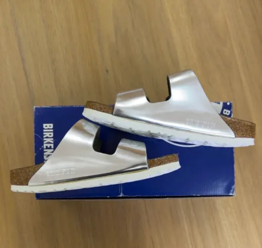 Sandália Birkenstock prata