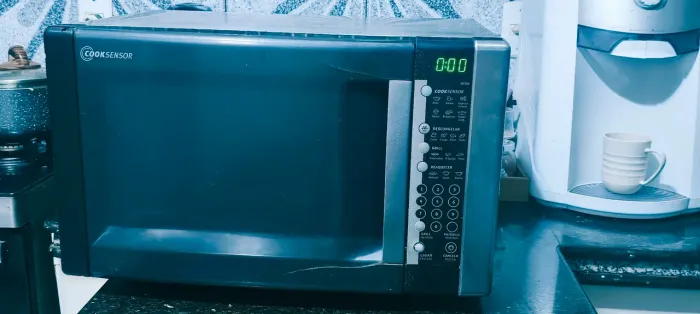 Microondas Eletrolux 28 litros