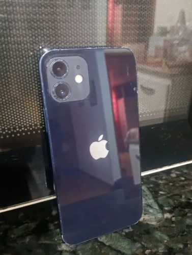 iPhone 12