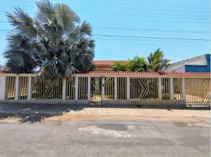 Casa - Setor Inical - São Luís de Montes Belos/GO