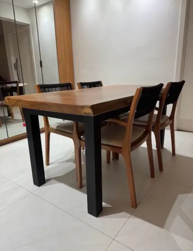 CONJUNTO MESA MADEIRA COM CADEIRAS CORDA NÁUTICA