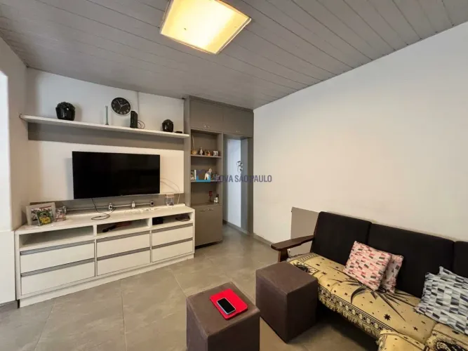 Casa terrea a venda Chacara Inglesa, 2 quartos e 3 vagas