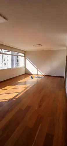 Apartamento | 243 m² | 4 Quartos | 2 Suítes | Próximo ao Parque do Ingá