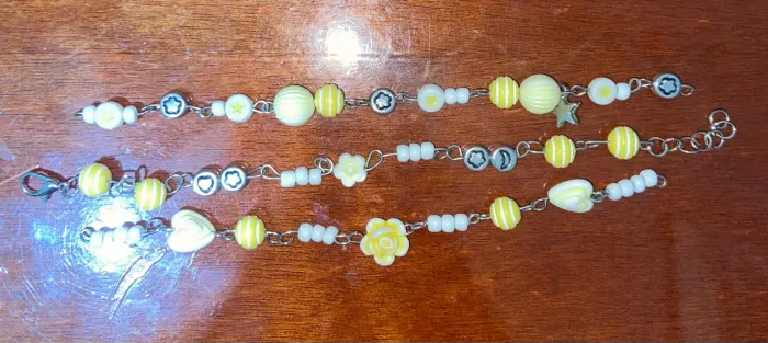 Pulseira feita a mão (faço personalizado)