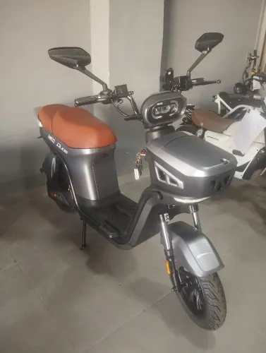 Moto elétrica Duos Neo