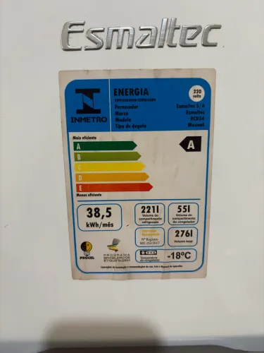 Geladeira Esmaltec RCD34 276L 220V - Conservada