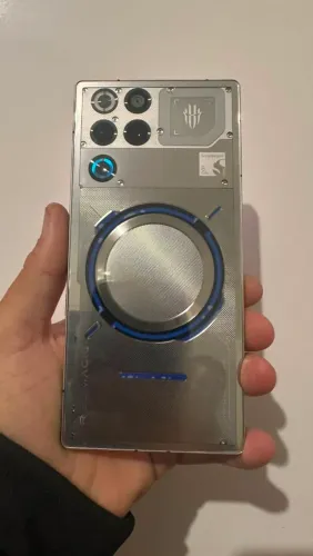 Núbia Redmagic 11 pro