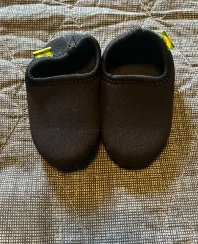 uFrog Preta Tam 23/24