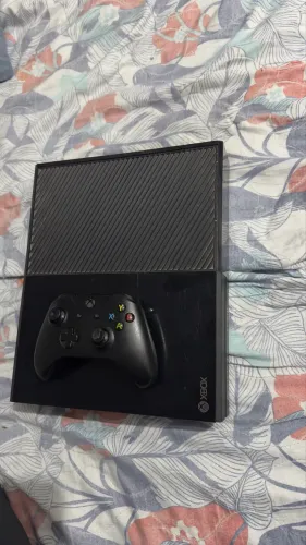 Xbox One - 500 GB com Hd externo de 1TB
