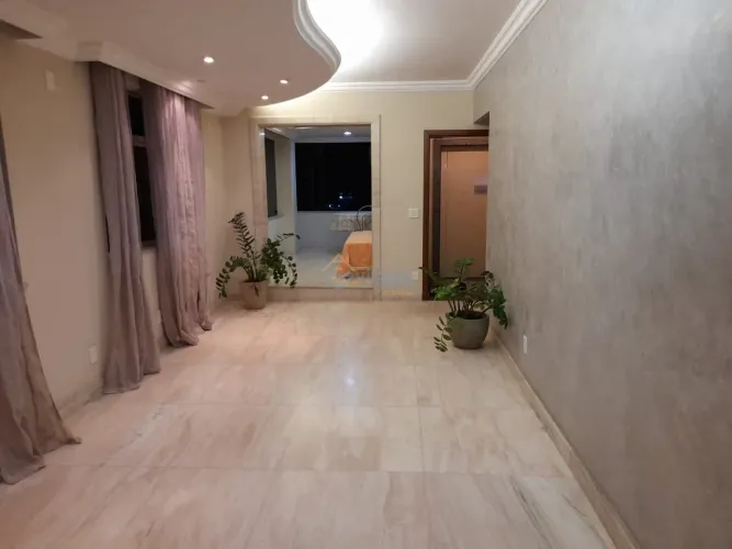 APARTAMENTO DE 04 QUARTOS COM 05 VAGAS PARALELAS NO OURO PRETO.