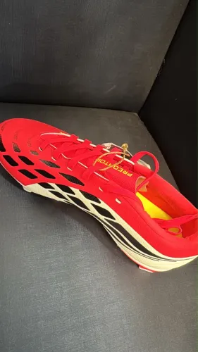 Chuteira ADIDAS NOVA Predator Club TAM 32
