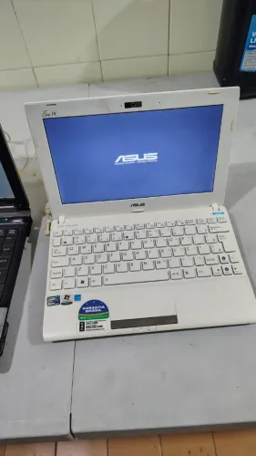 Notebook ASUS Eee PC Para Peças Sem HD Liga