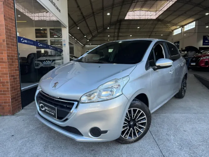 Peugeot 208 Active 1.2 Flex 12V 5P Mec. 2015