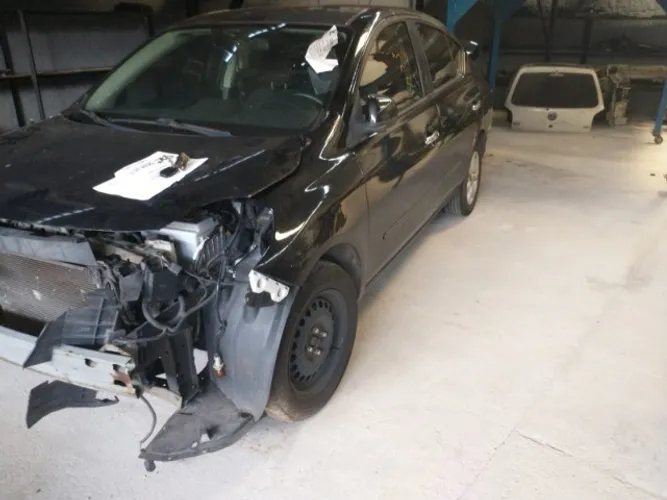 Sucata/ I/ Nissan Versa 1.6 Sl flex 2012/2013