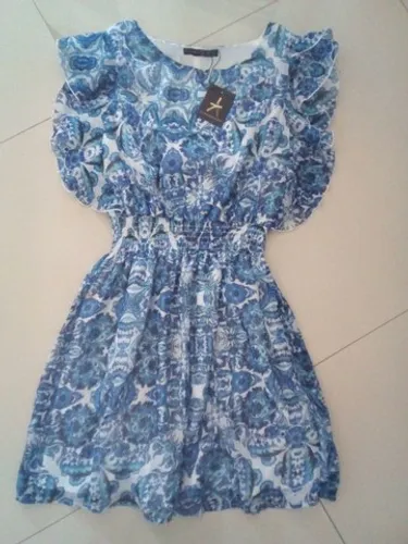 Vestido Novo comprado na Inglaterra