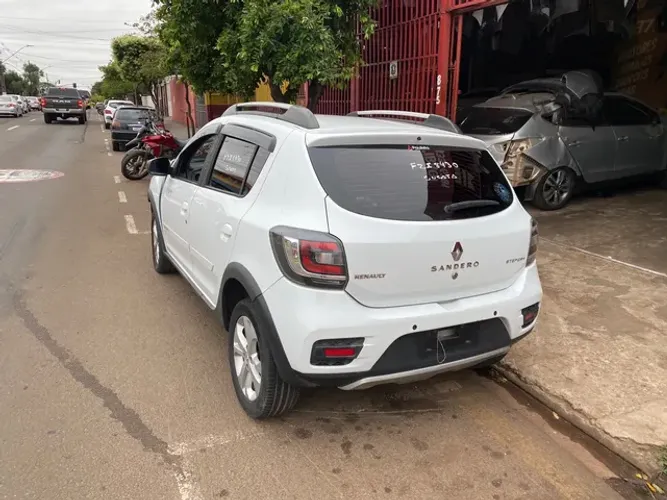 Peças p/ Sandero Stepway 2016