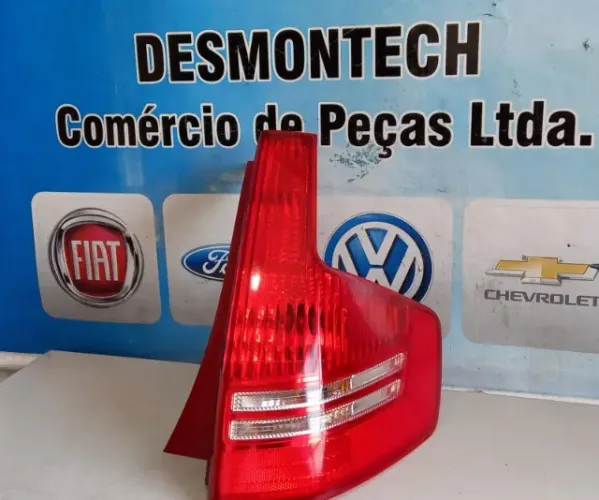 Lanterna C4 hatch 2008-2013 lado Direito 