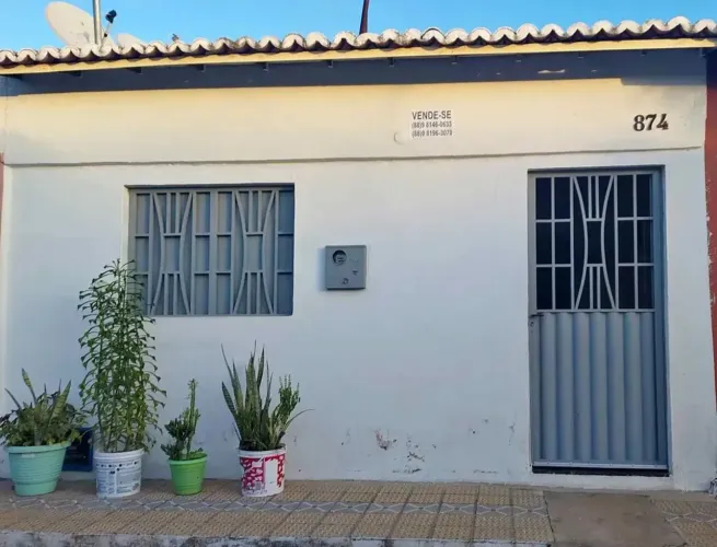 - Casa na Cidade Olímpica