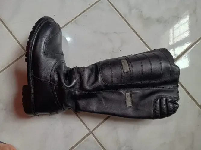 Bota Cano Longo Fujiwara
