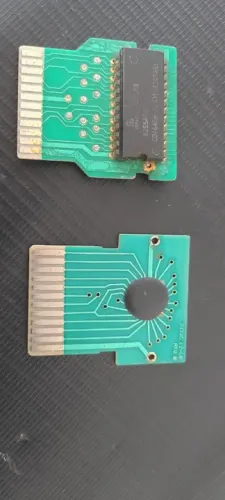 02 placas de cartuchos (Atari e CCE) ler descrição)