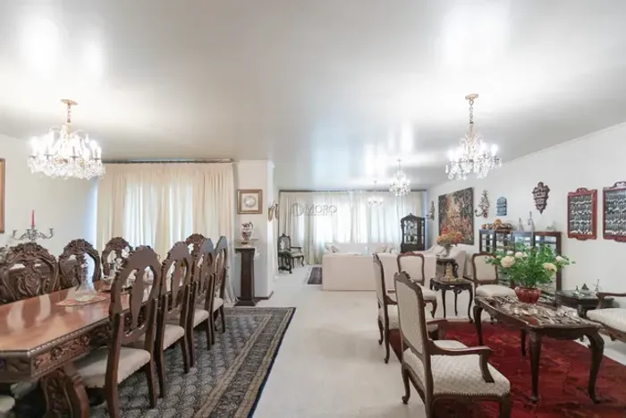 APARTAMENTO com 4 dormitórios à venda com 478m² por R$ 2.200.000,00 no bairro Batel - CURI