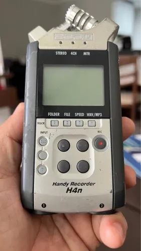 Gravador de Áudio Zoom H4n