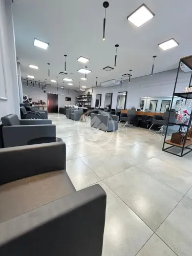 SEJA UM FRANQUEDO SALÃO DE BELEZA ESCOVEI codigo: 119485