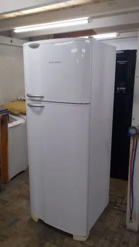 Geladeira Electrolux 480 litros com garantia 