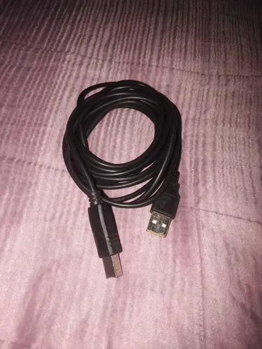 Cabo USB para diversos dispositivos