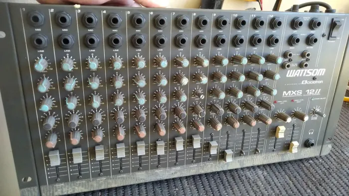 Mesa de Som Wattsom MXS 12/II