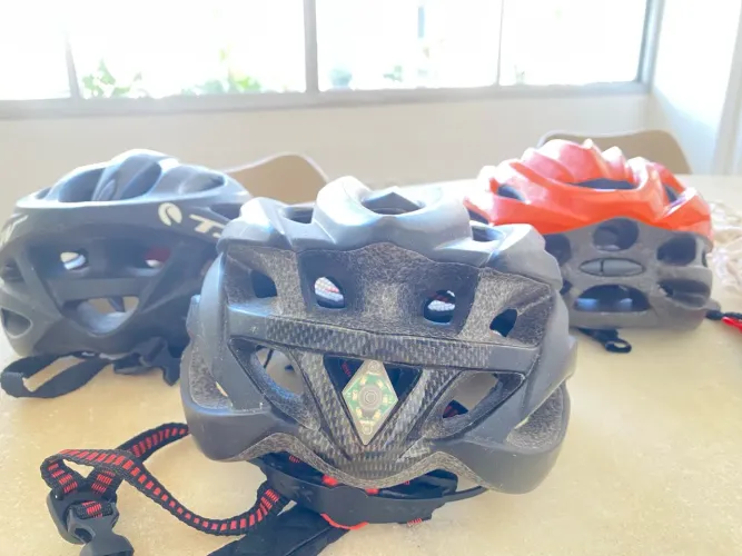 CAPACETE para bike - VENDIDO TSW