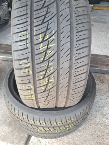 Pneu 275 30 20 Delinte Desert Storm semi novo Bmw traseiro série M