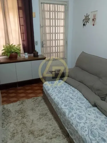 em Vila Popular - Itapetininga