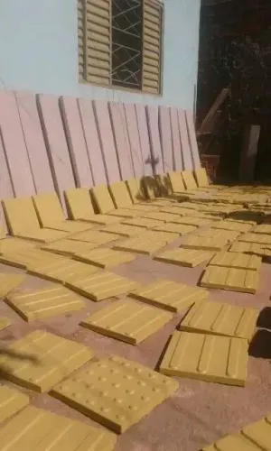Piso tátil amarelo 3.20 cada