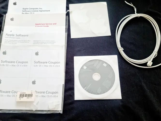 eMac - iMac G4 - Apple - 17 polegadas