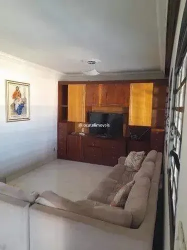 04 Residências no mesmo lote - Ideal para renda de aluguel