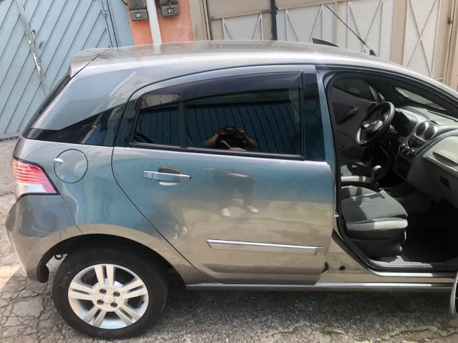 Chevrolet Agile LTZ 1.4 MPFI 8V Flexpower 5P 2011