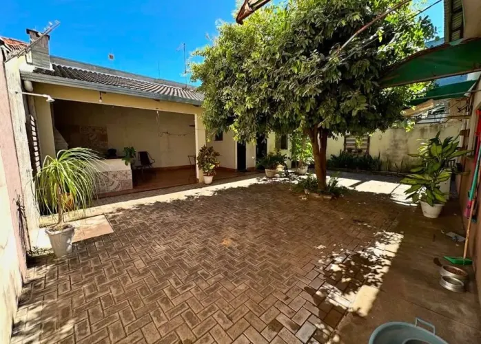 .CASA À VENDA NO BEIROL 