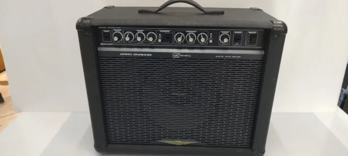 AMPLIFICADOR PARA GUITARRA ONEAL