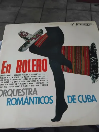 Disco de Vinil En Bolero - Orquestra Românticos de Cuba