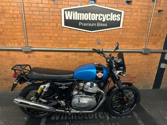 ROYAL ENFIELD INTERCEPTOR