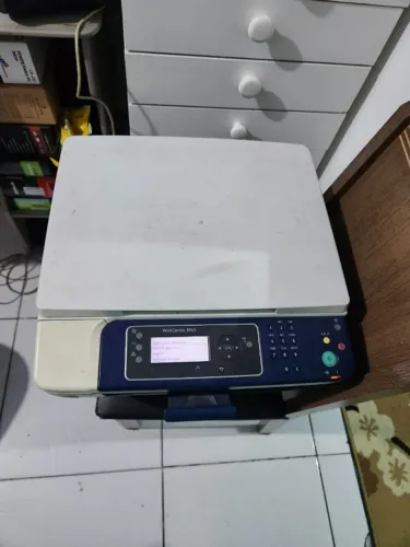 Xerox Multifuncional Hi-QLED 3x 1 - 3045 B 24 ppm 3045