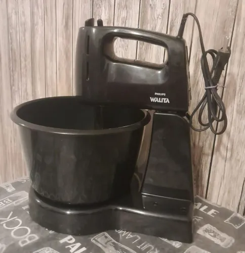 Batedeira Philips Walita