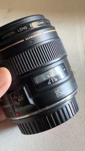 Lente Canon 85 mm F1.8