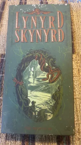 Box com 3 cds CD Lynyrd Skynyrd