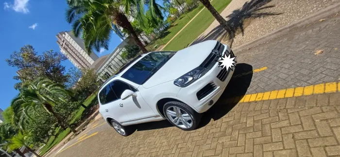 Volkswagen Touareg 4.2 32V V8 Tiptronic 5P 2014